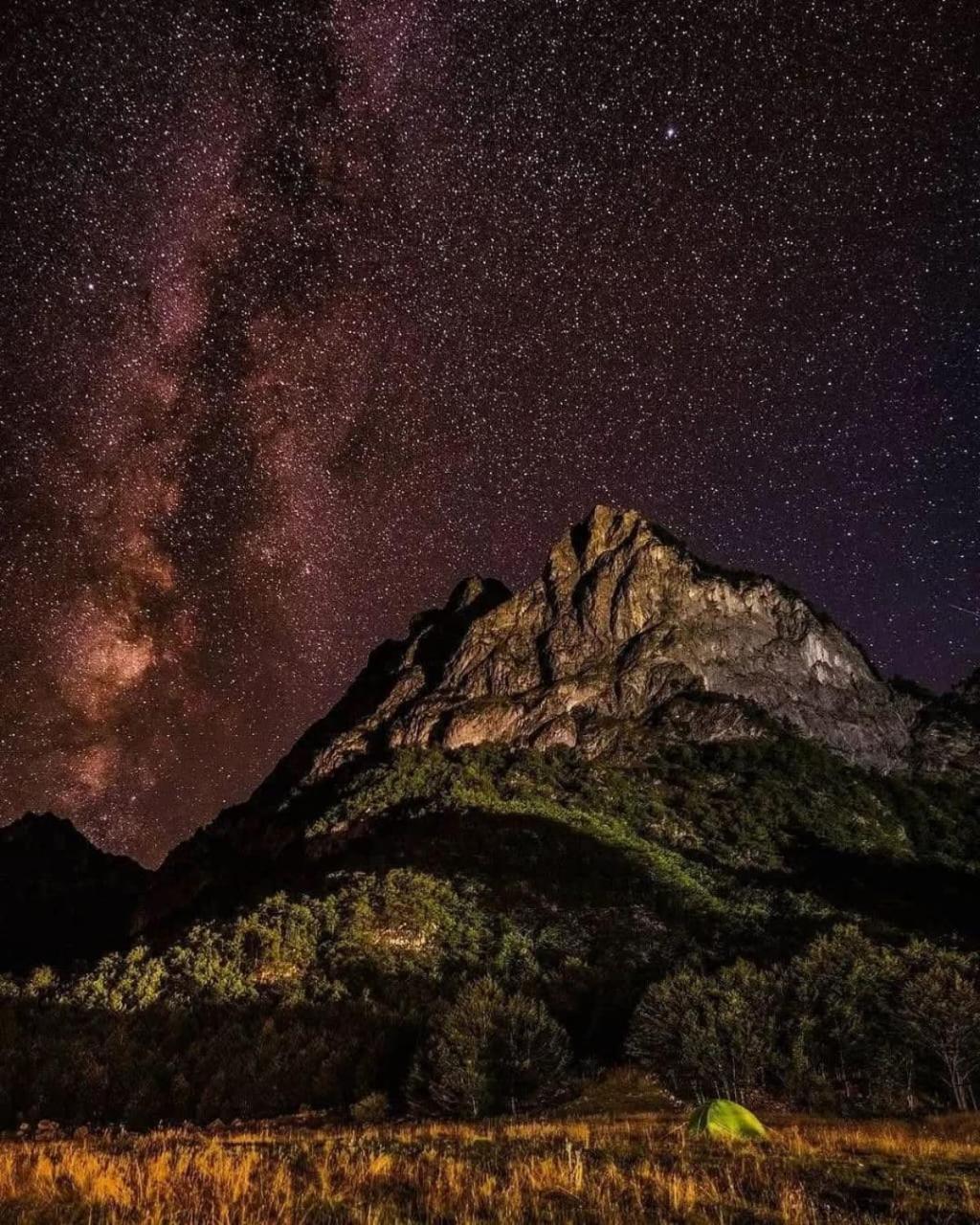 Gusinje Ethno Star Bojovic旅馆 外观 照片