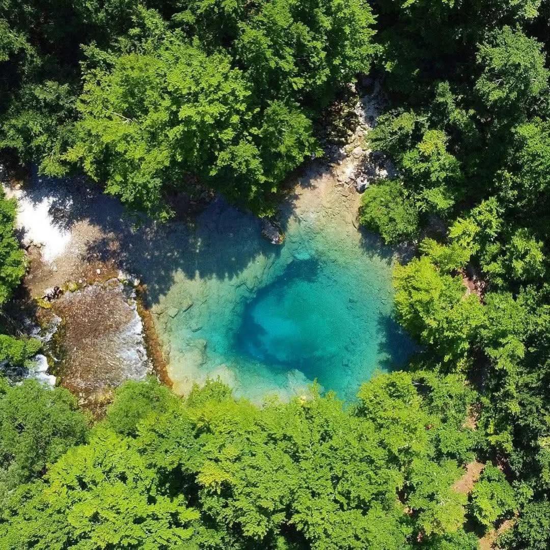 Gusinje Ethno Star Bojovic旅馆 外观 照片